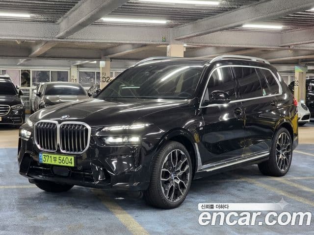 BMW X7 (G07)
