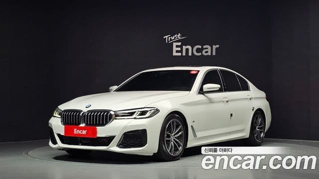 BMW 5 Series (G30)