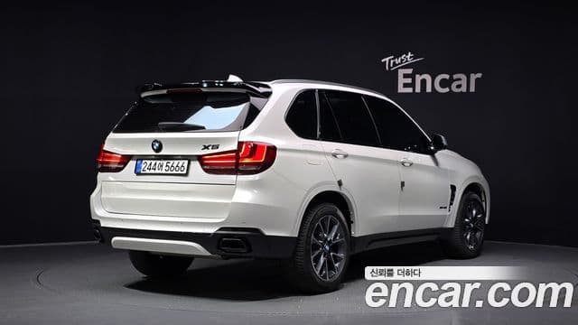 BMW X5 (F15) 2