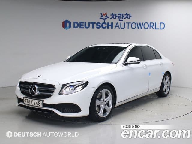 Mercedes-Benz E-Class W213 1