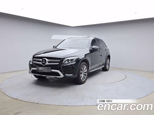Mercedes-Benz GLC-Class X253