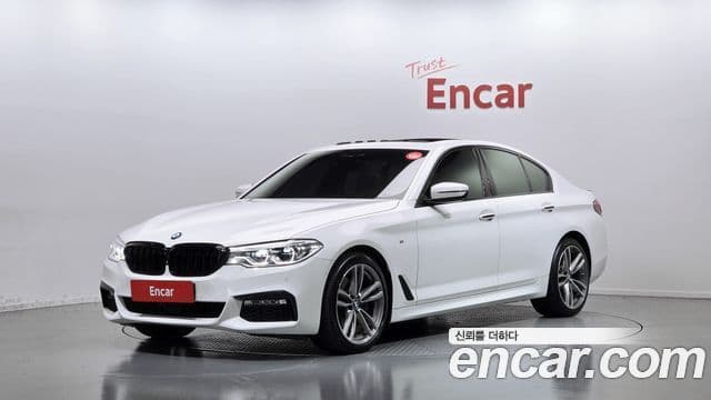 BMW 5 Series (G30)