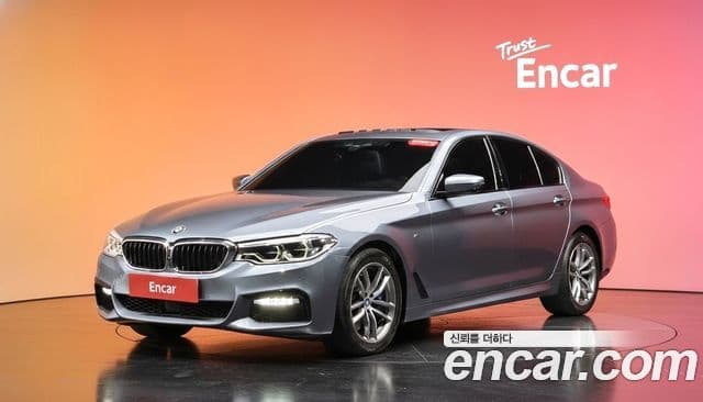 BMW 5 Series (G30)