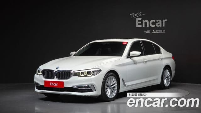 BMW 5 Series (G30)