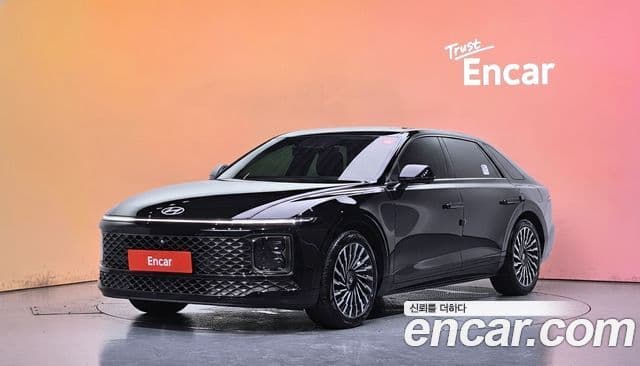 Hyundai Grandeur Hybrid (GN7)