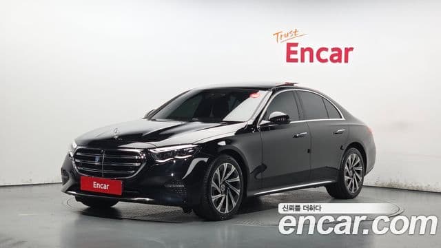 Mercedes-Benz E-Class W214