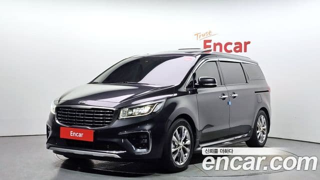 Kia The New Carnival — 1