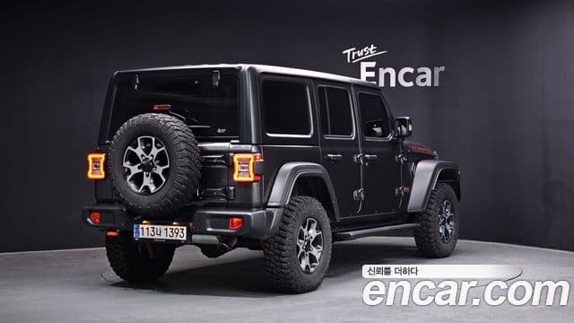 Jeep Wrangler (JL) 2