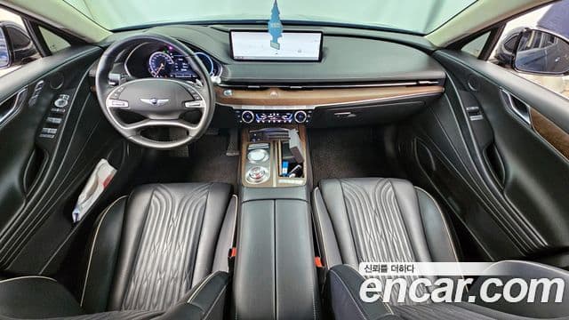 Genesis G80 (RG3) 4