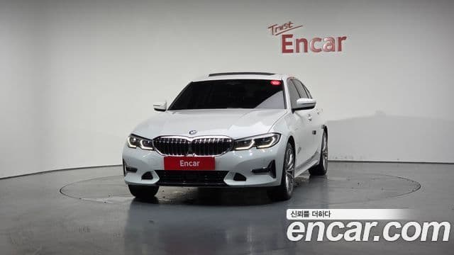 BMW 3 Series (G20) 2