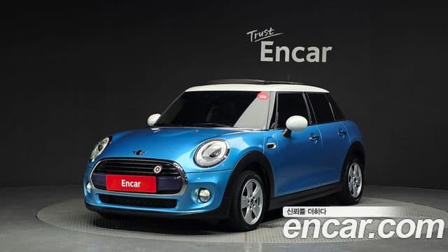 MINI Cooper D 1