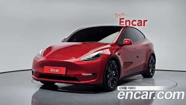 Tesla Model Y 1