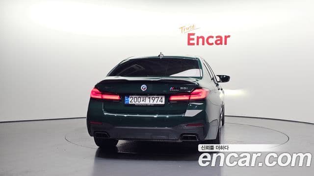 BMW 5 Series (G30) 3