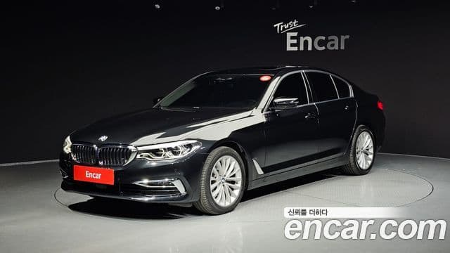 BMW 5 Series (G30)