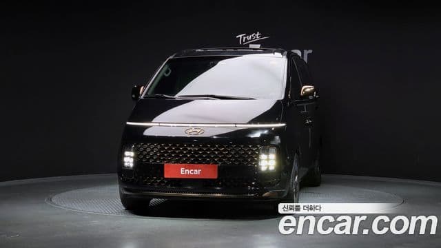 Hyundai Staria 3
