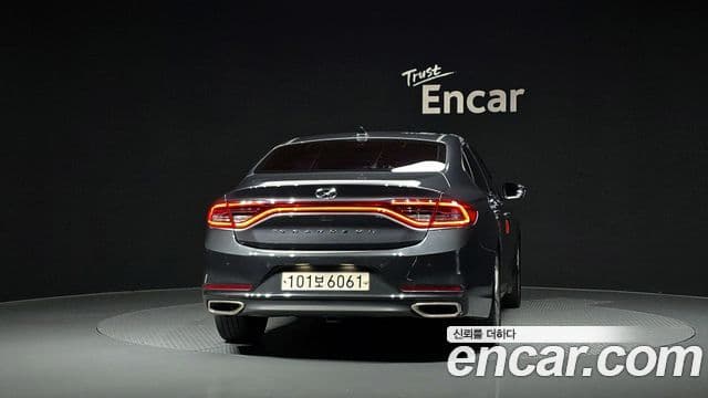 Hyundai Grandeur IG 4