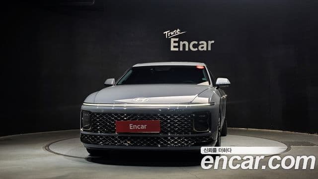 Hyundai Grandeur (GN7) 2