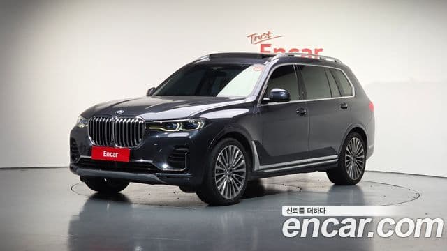 BMW X7 (G07)