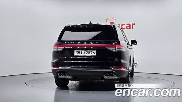 Lincoln Aviator 2nd Gen 4
