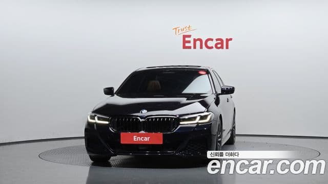 BMW 5 Series (G30) 3