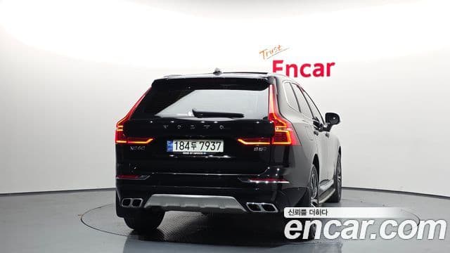 Volvo XC60 2nd Gen 4