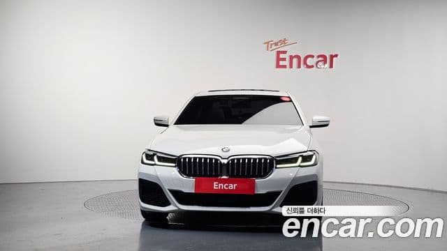 BMW 5 Series (G30) 2