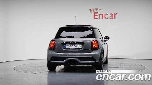 MINI Cooper S 4