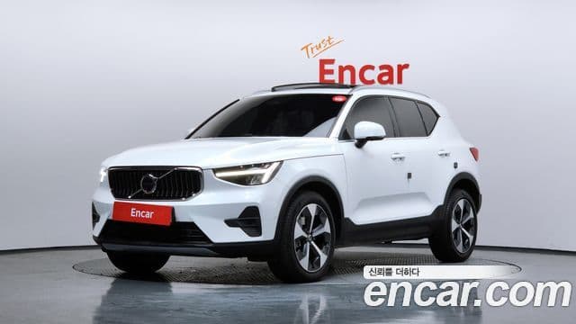 Volvo XC40 1