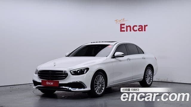 Mercedes-Benz E-Class W213 1