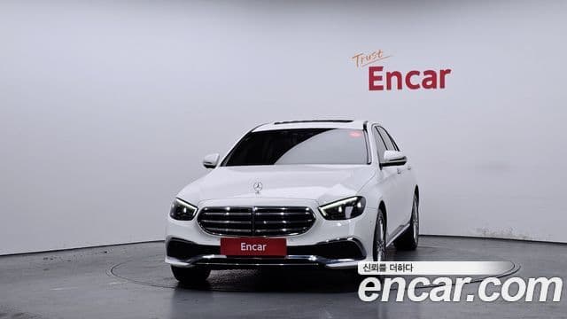Mercedes-Benz E-Class W213 3