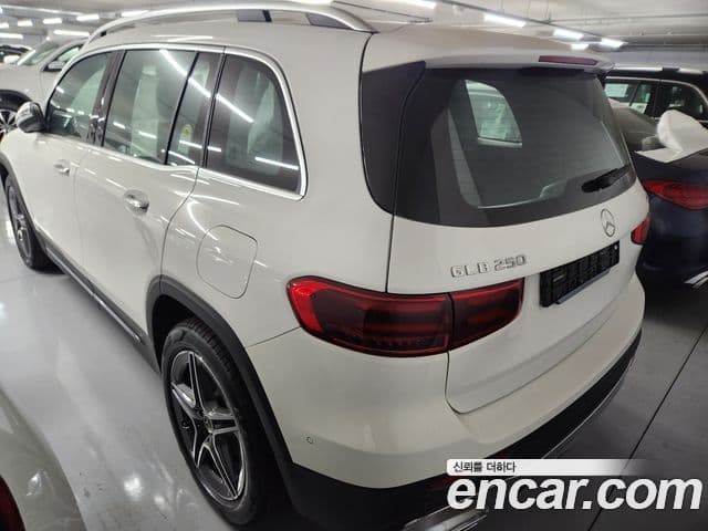 Mercedes-Benz GLB-Class X247 3