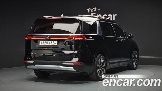 Kia Carnival 4th Gen 2