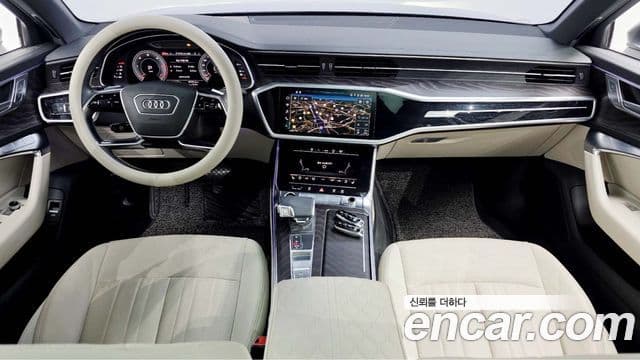 Audi A6 (C8) 4