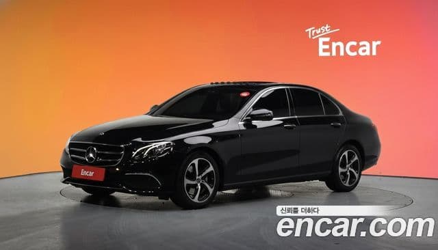 Mercedes-Benz E-Class W213 1