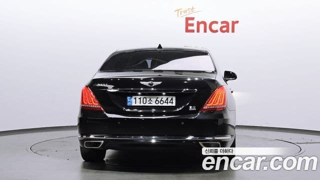 Genesis EQ900 3
