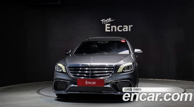 Mercedes-Benz S-Class W222 3