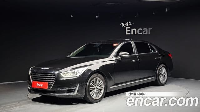 Genesis EQ900 — 1