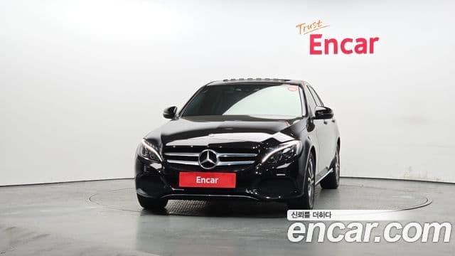 Mercedes-Benz C-Class W205 2