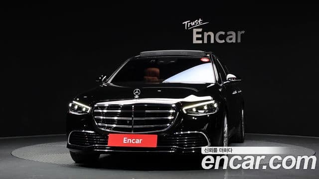 Mercedes-Benz S-Class W223 3