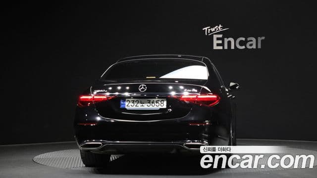 Mercedes-Benz S-Class W223 4
