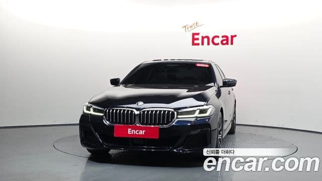 BMW 5 Series (G30) 3