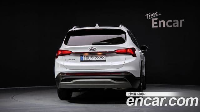 Hyundai The New Santa Fe 4
