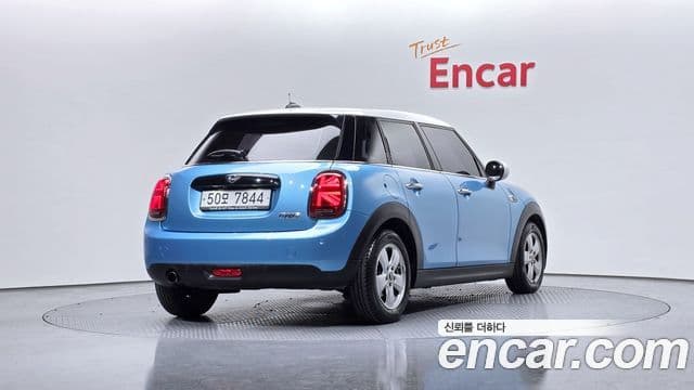 MINI Cooper 2