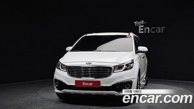 Kia All New Carnival 3