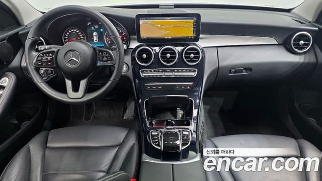 Mercedes-Benz C-Class W205 4
