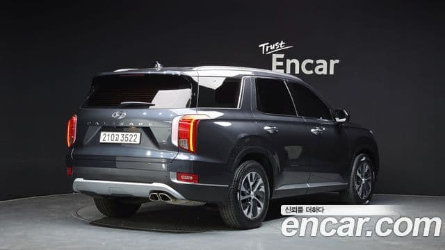Hyundai Palisade 2