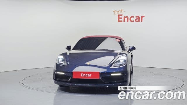 Porsche 718 Boxster 3