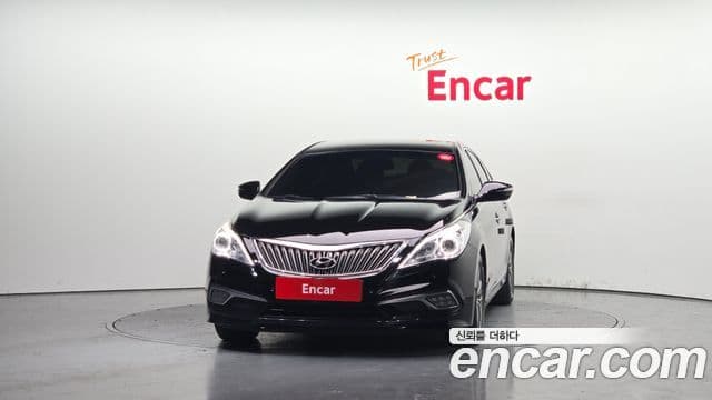 Hyundai Grandeur HG 3