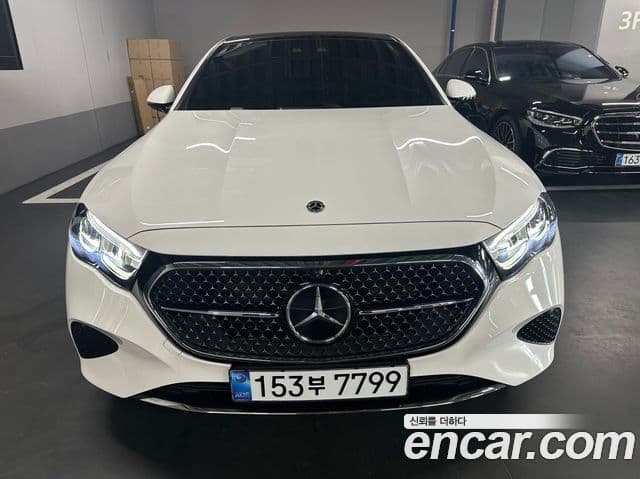 Mercedes-Benz E-Class W214 2