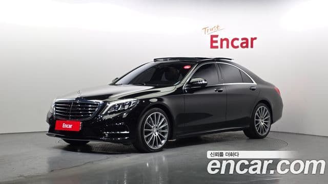 Mercedes-Benz S-Class W222